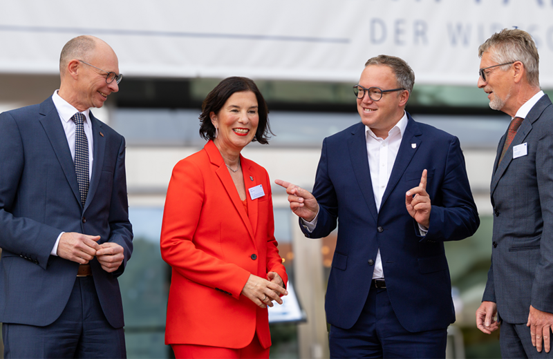 Ihre Stimme. Unser Auftrag.