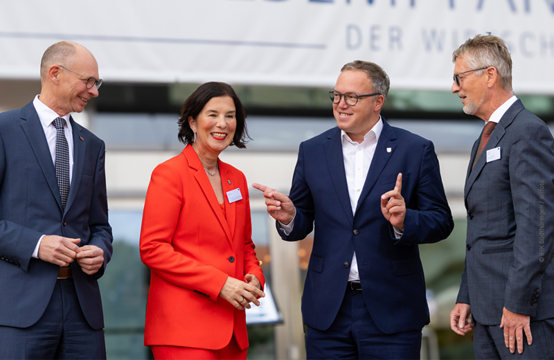 Ihre Stimme. Unser Auftrag.