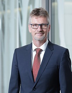 Dr. Ralf Pieterwas